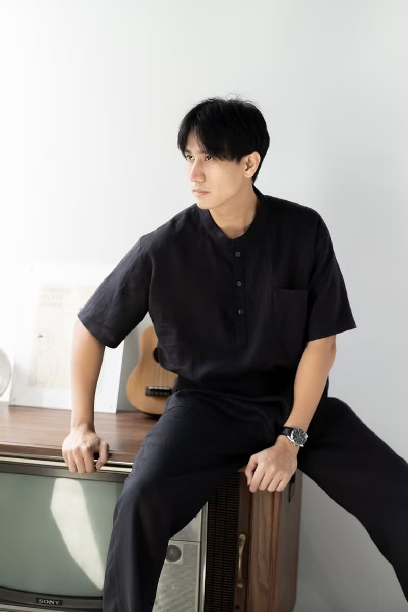 Blue & J Natural Linen Shirt with Short Sleeves and Front Pocket - Black