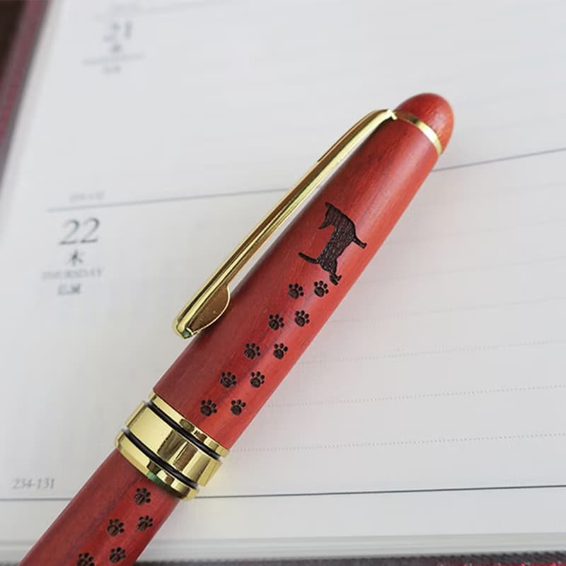 狗狗剪影刻字木筆　獻給特別的牠與他