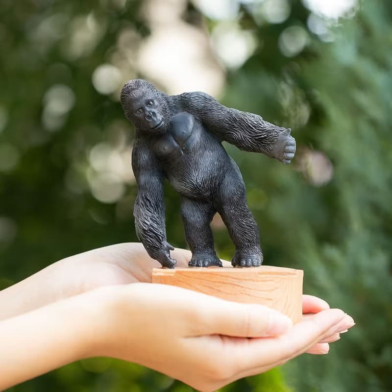 デバリエ ゴリラの置物 ゴリラ スマホスタンド レジン製 ギフト 最適なプレゼント 立ち上がりゴリラ【正規品】 cb025