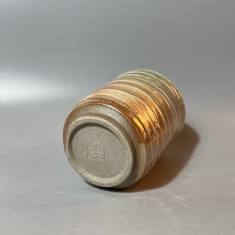 柴燒粉引手握杯 / 小平凡手作