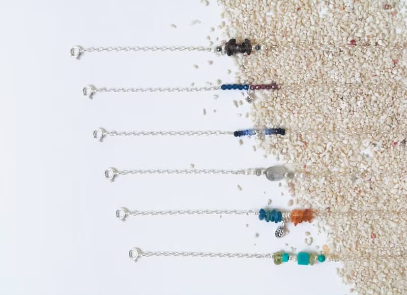 簡約直線手鍊 / 平衡 - 石榴石 藍尖晶 925銀手鍊