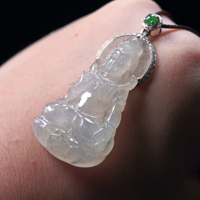 冰種翡翠觀音菩薩項鍊 18K金鑽石 | 天然緬甸玉翡翠A貨 | 送禮