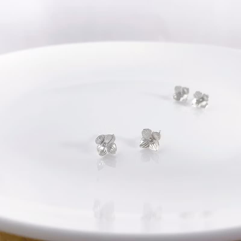 繡球花 花瓣 花朵 - 純銀耳針 耳環 耳夾 紫陽花