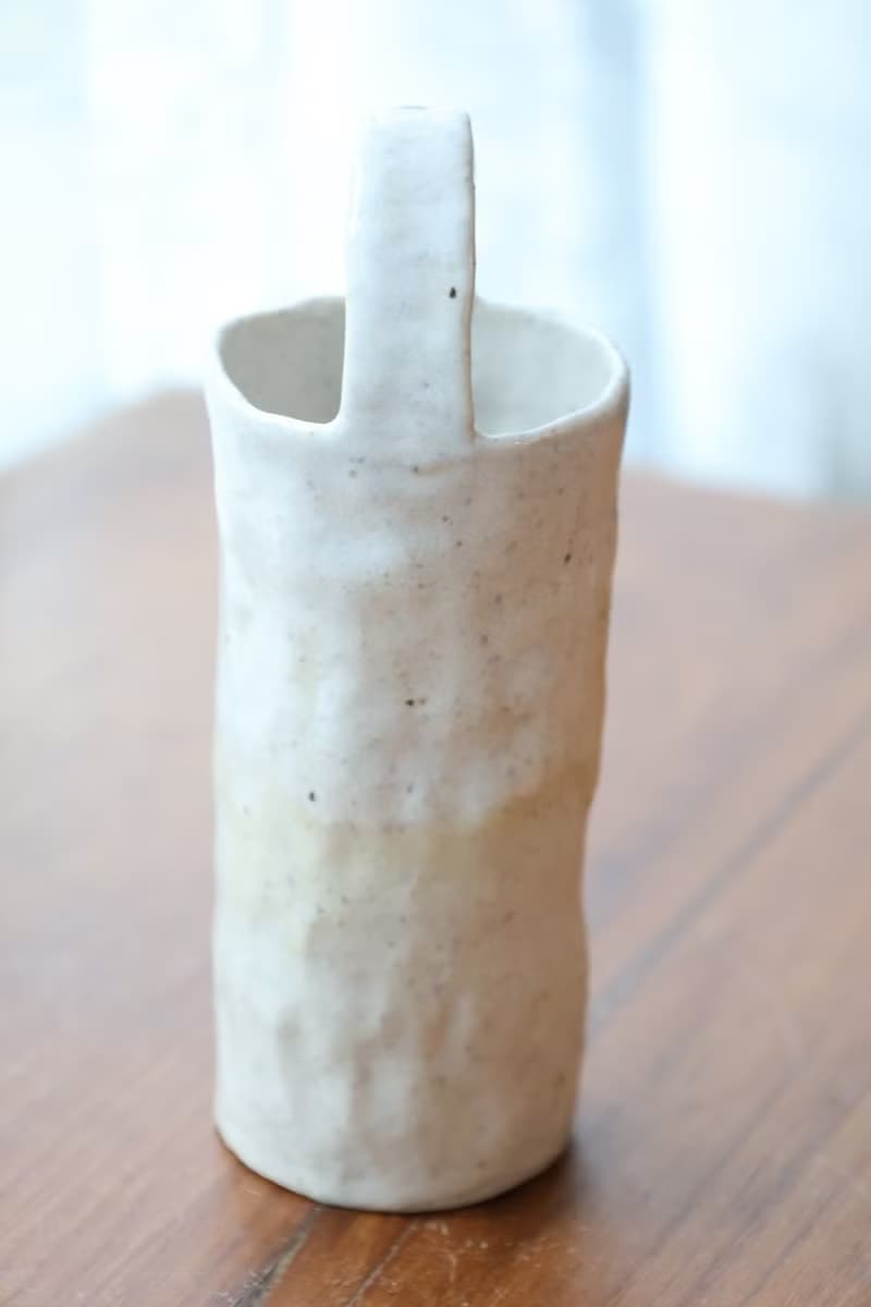 【聖誕節禮物】美國進口陶土白色系點點手捏提把花器侘寂陶藝藝術