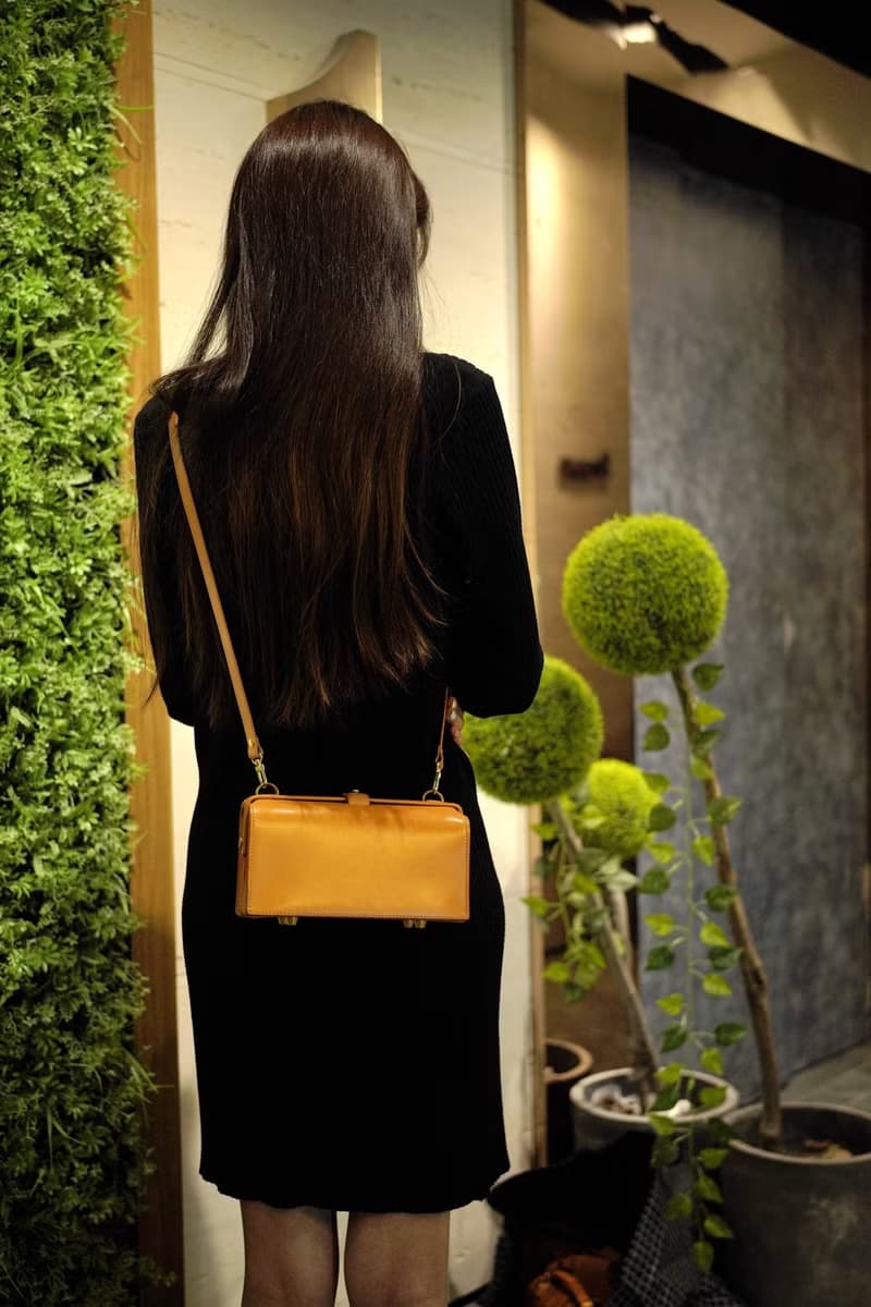 MOOS 單肩 小型 醫生包箱  16:9 thin size20 X 11 X 6.5 咖啡色
