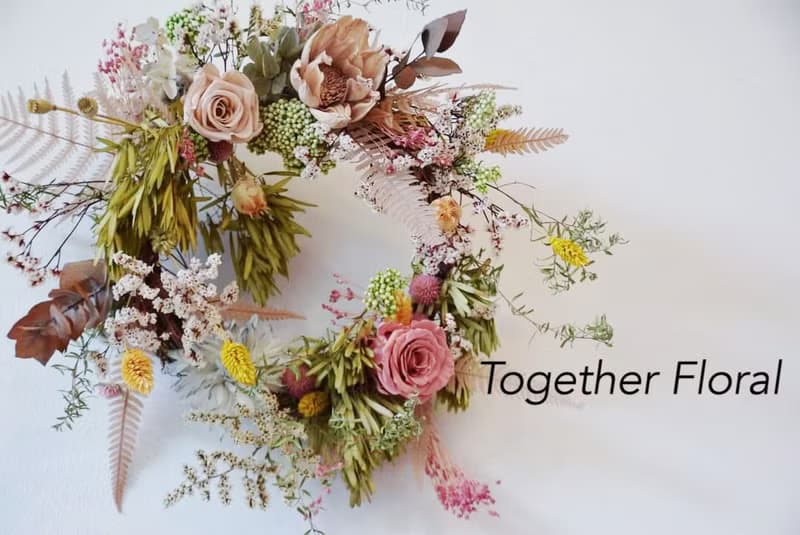 自然清新色調花圈