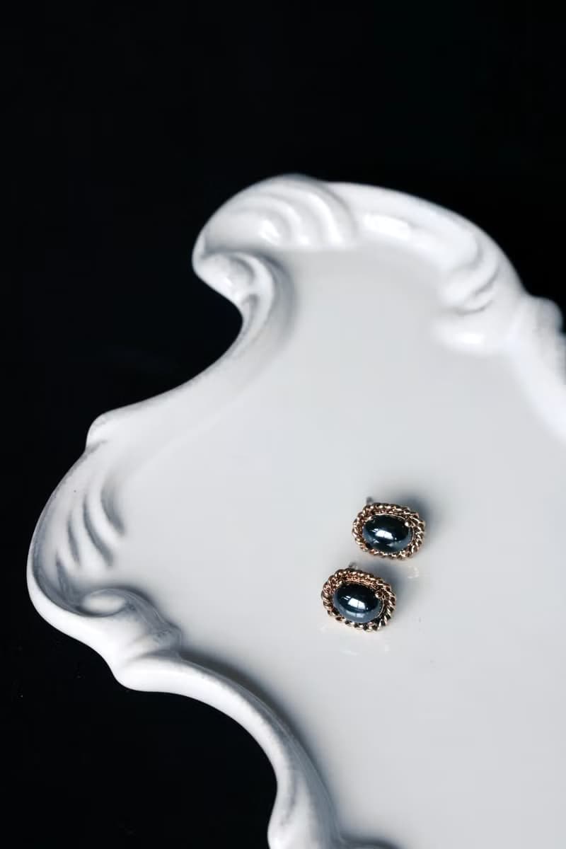 COR-DATE / UNISEX / 藍色黑膽石耳環