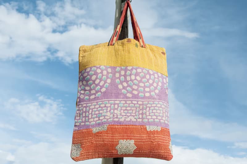 手縫紗麗布側背包/刺繡側背包/刺繡肩背包/手縫紗麗線側背包-花朵