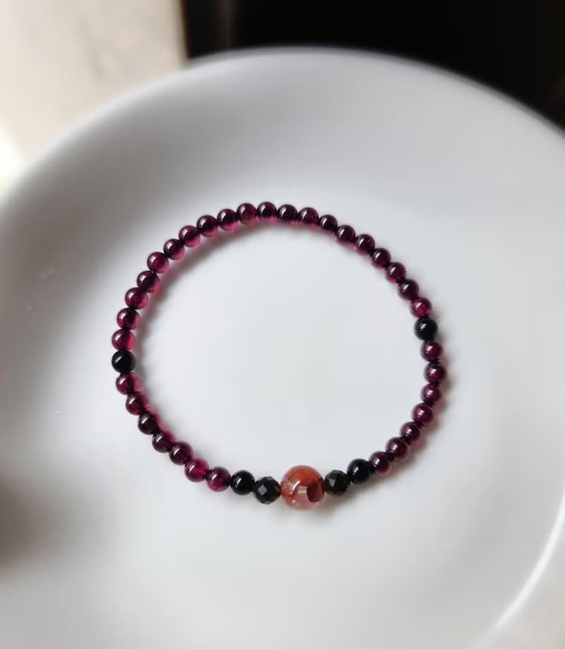 【嚴選】紅膠花 石榴石 黑瑪瑙  黑曜石 水晶手鍊/細鍊
