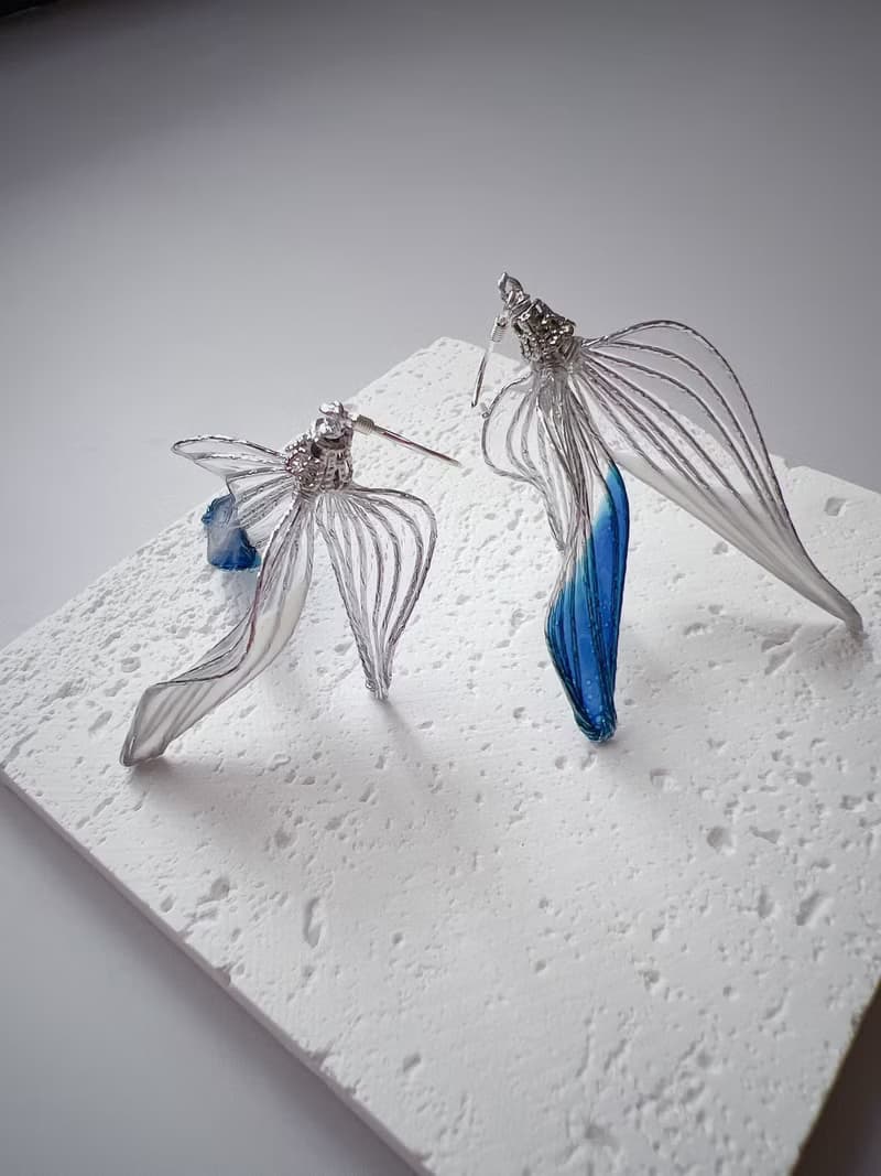 人魚舞會 藍 魚尾垂墜式樹脂耳環