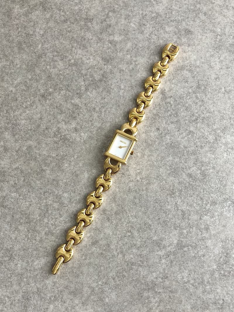 【 日本直送　名牌中古包 】GUCCI グッチ 腕時計 ゴールド ステンレススチール クウォーツ 1800L vintage ヴィンテージ wu52cy