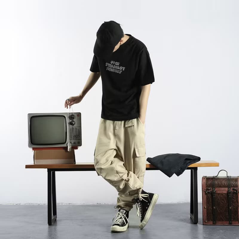 RLRM|惡搞圖案主題-字母印花-寬松情侶T-SHIRT黑白色男女可穿純棉