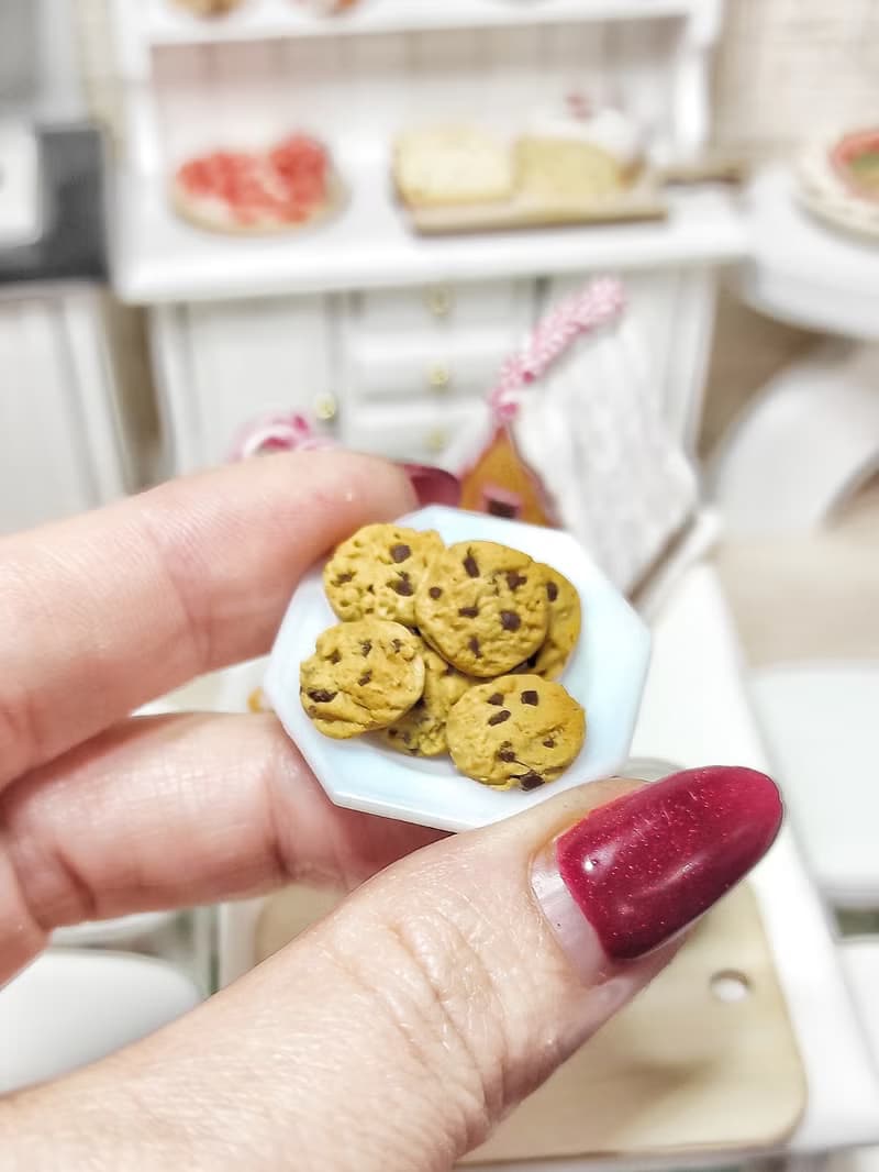 Realistic baking, dessert for dolls, doll's house, diorama, miniature