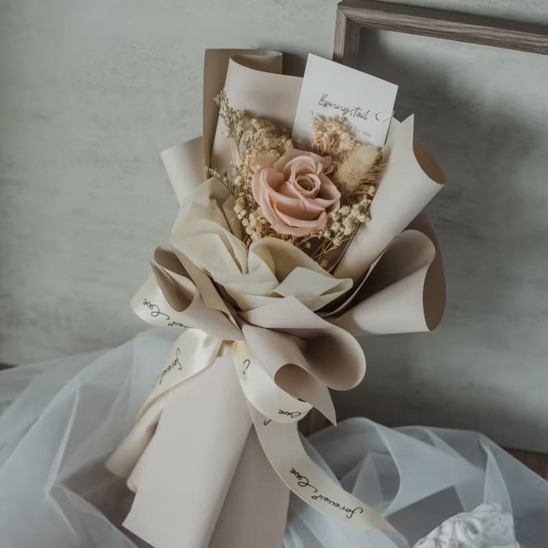 /小型永生花束/ 晨曦輕吻•奶茶 情人節禮物 生日禮物