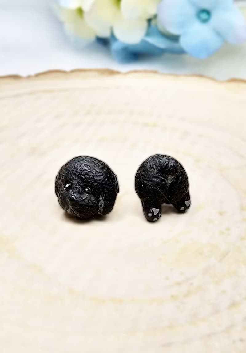 全手制 黑色 貴賓犬 貴婦狗 耳釘/耳夾