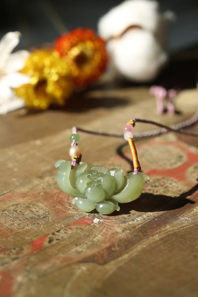 【蓮花】和田玉項鏈/出淤泥而不染 濯清漣而不妖/吊墜/首飾/禮物