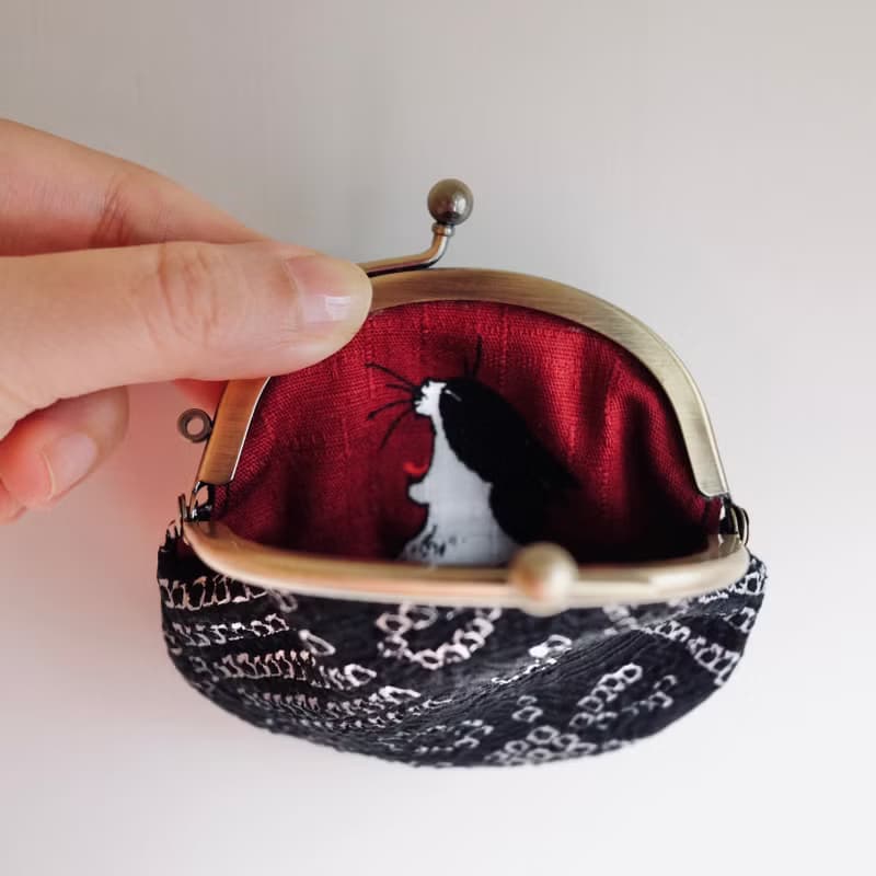 最後一隻*墨星/零錢包S 京都匠人【高級和服紬】紅黑絕配內有肥貓