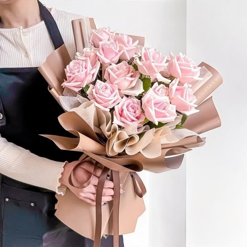 摩卡慕斯玫瑰鮮花花束