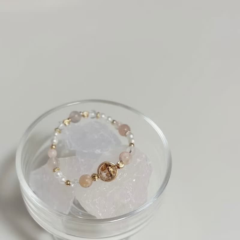 Mimis設計款 雪花飄舞 胎毛水晶手鍊
