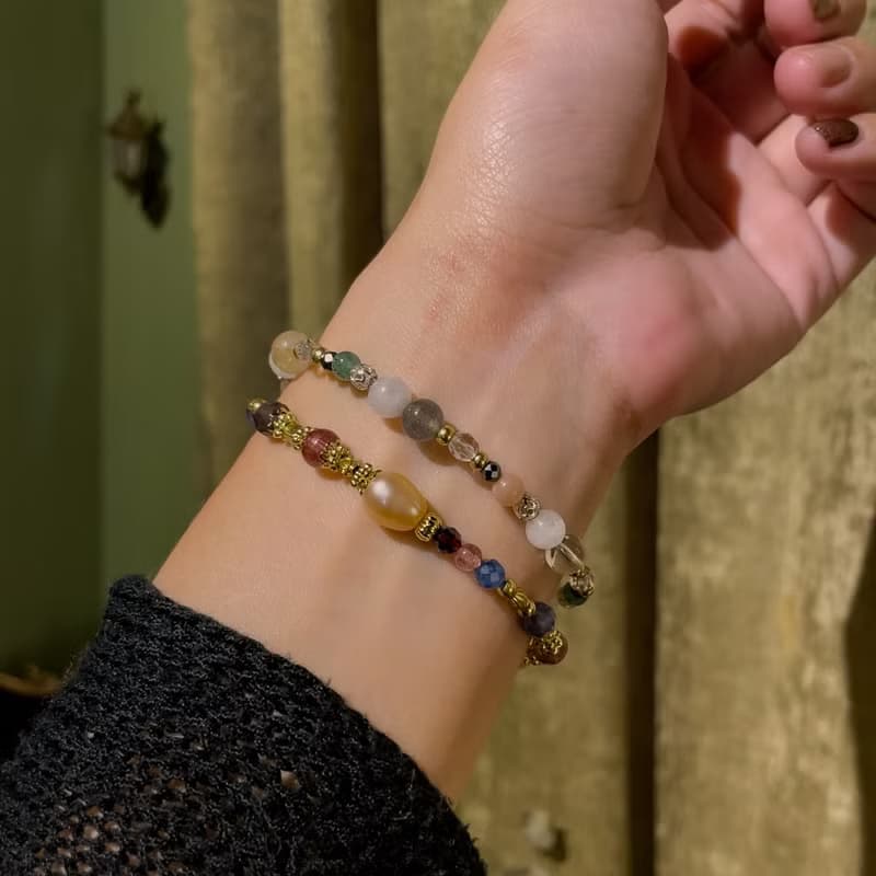 繡球之舞 // C1421草莓晶堇青石橙珍珠手鍊