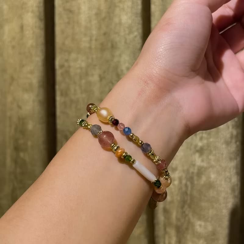 繡球之舞 // C1421草莓晶堇青石橙珍珠手鍊