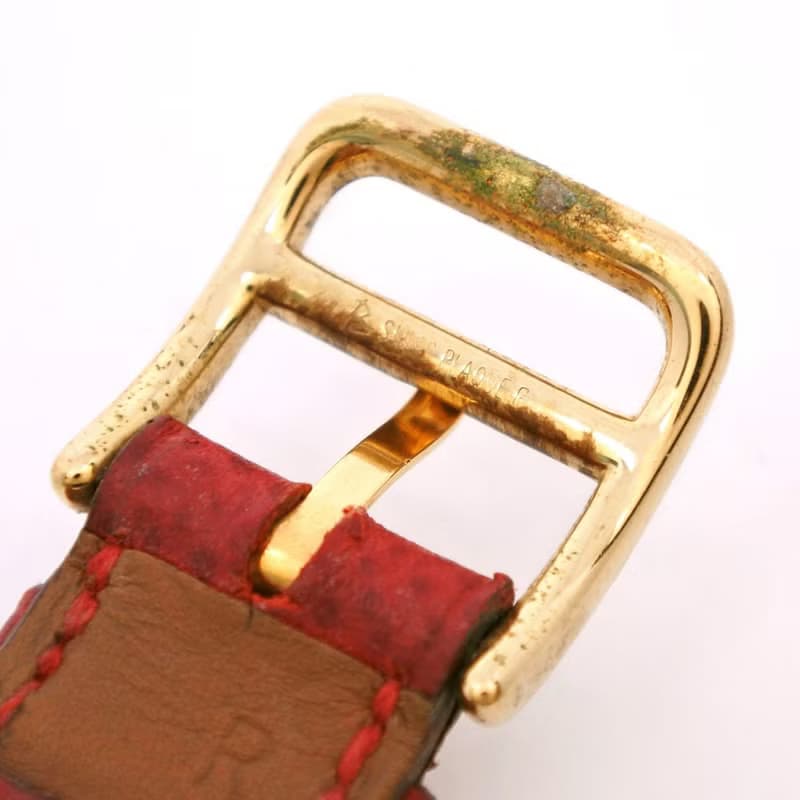 【日本直送】エルメス HERMES メドール 腕時計 金メッキ × レザー 赤/ゴールド  クオーツ 白文字盤 レディース【中古】