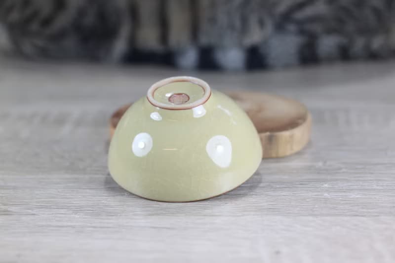 【送禮好物】60ml 米黃 官窯 圓滿茶杯 鶯歌陶藝名家葉敏祥作