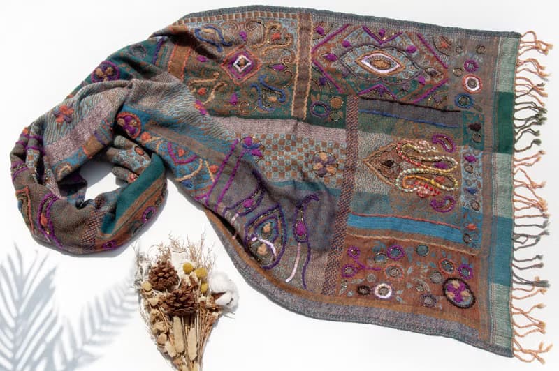 喀什米爾Cashmere/水煮羊毛披肩/針織圍巾/刺繡圍巾/羊絨披巾-花