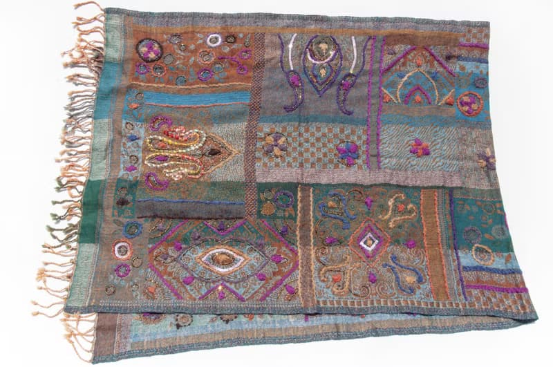 喀什米爾Cashmere/水煮羊毛披肩/針織圍巾/刺繡圍巾/羊絨披巾-花