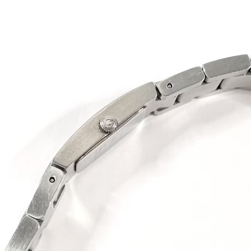 【日本直送 中古美品】グッチ GUCCI 腕時計 4600L ステンレススチール シルバー クオーツ ヴィンテージ