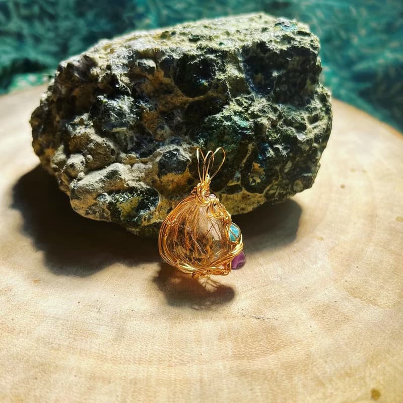 優雅地走過森林