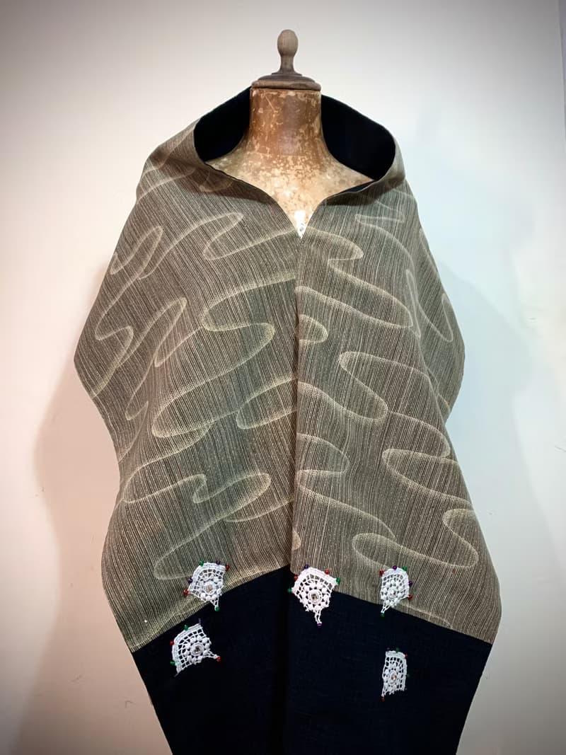 純手作/日本古典彩色雲紋寶石蕾絲扇子星光水鑽黑色圍巾披肩