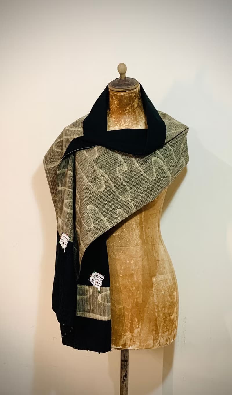 純手作/日本古典彩色雲紋寶石蕾絲扇子星光水鑽黑色圍巾披肩