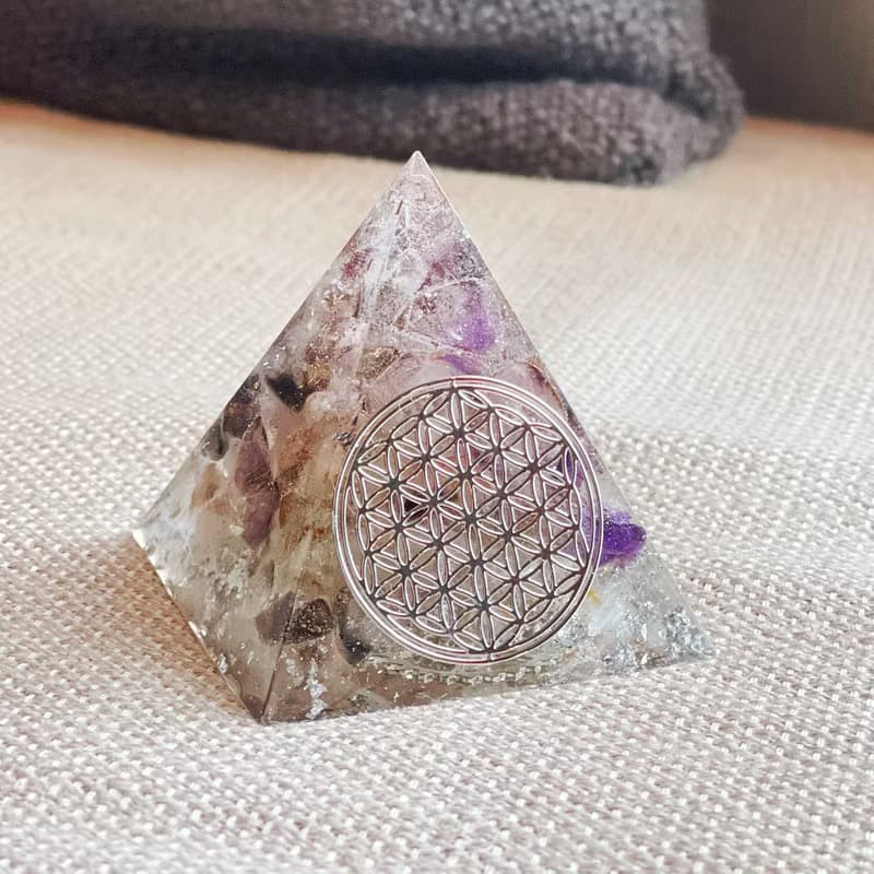 【超級七Super Seven】奧根能量塔Orgonite  (6cm/5cm/4cm)