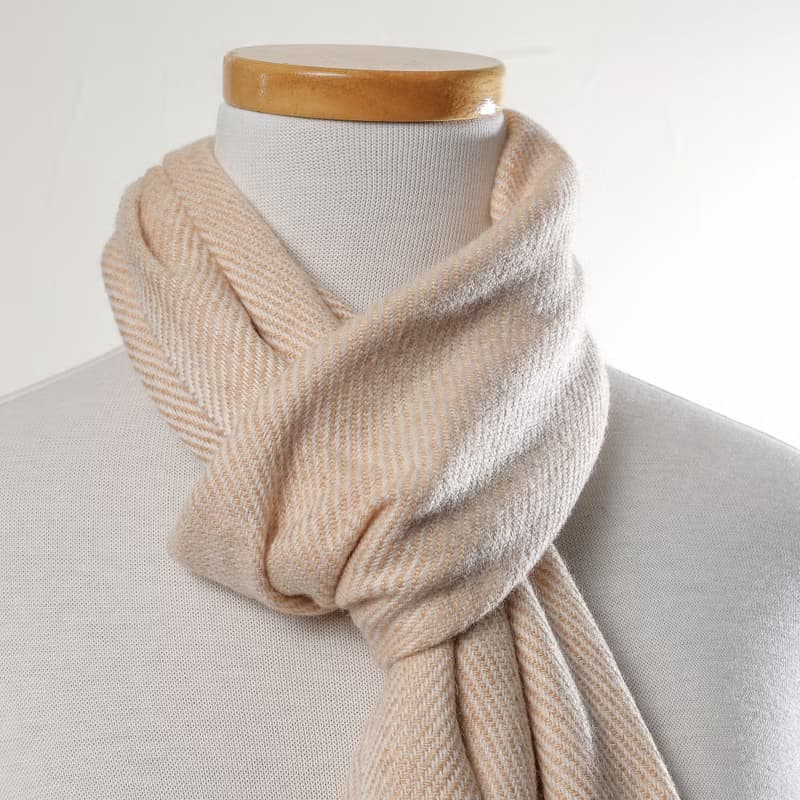 【窄版】喀什米爾羊毛圍巾 米黃斜紋 脖圍 手工機織