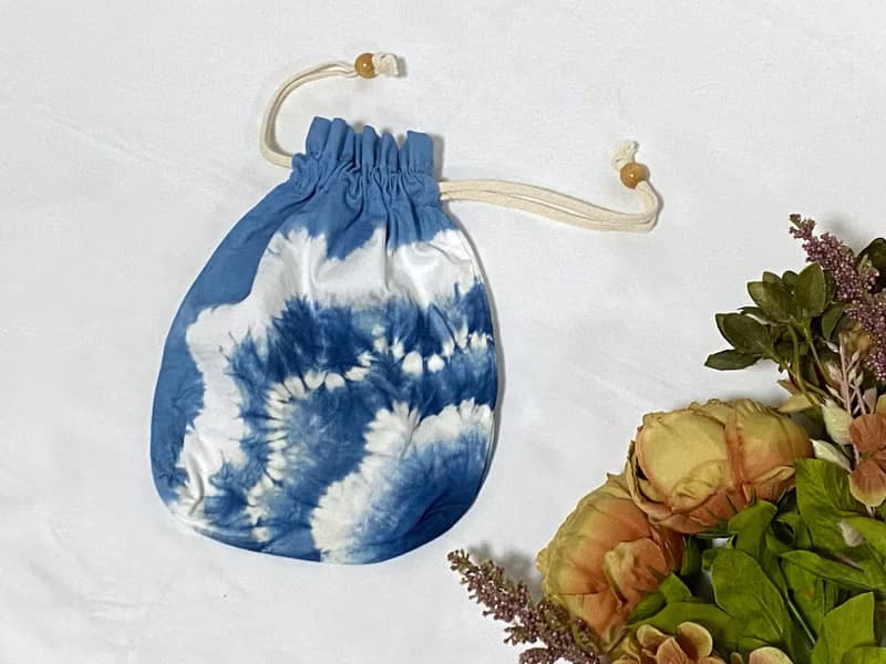 藍染花花束口袋/植物染棉布袋/縫染收納袋