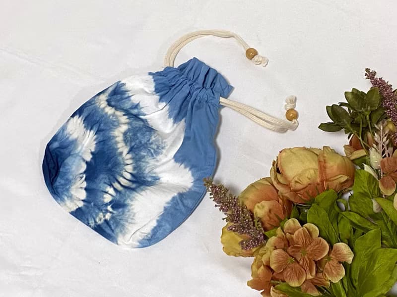 藍染花花束口袋/植物染棉布袋/縫染收納袋