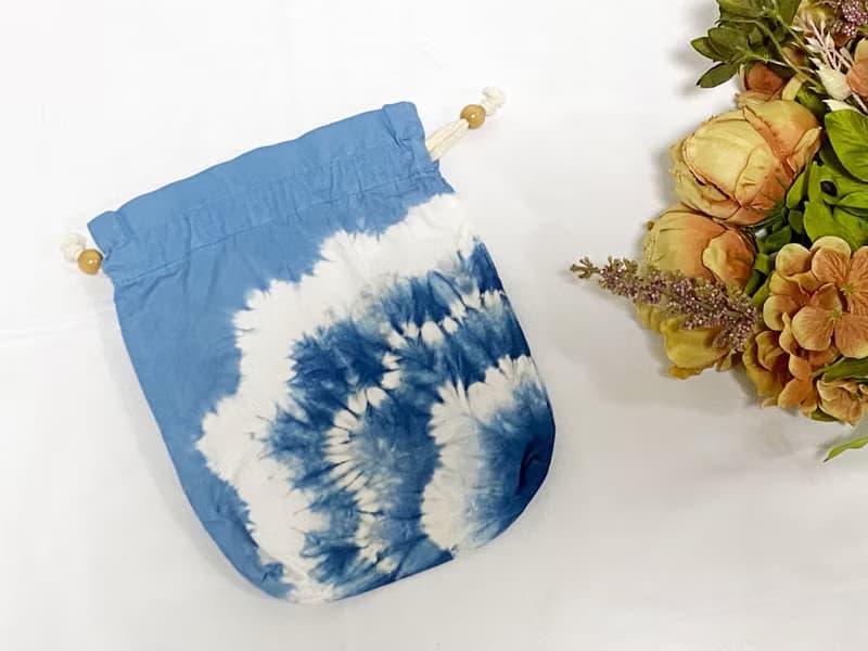 藍染花花束口袋/植物染棉布袋/縫染收納袋