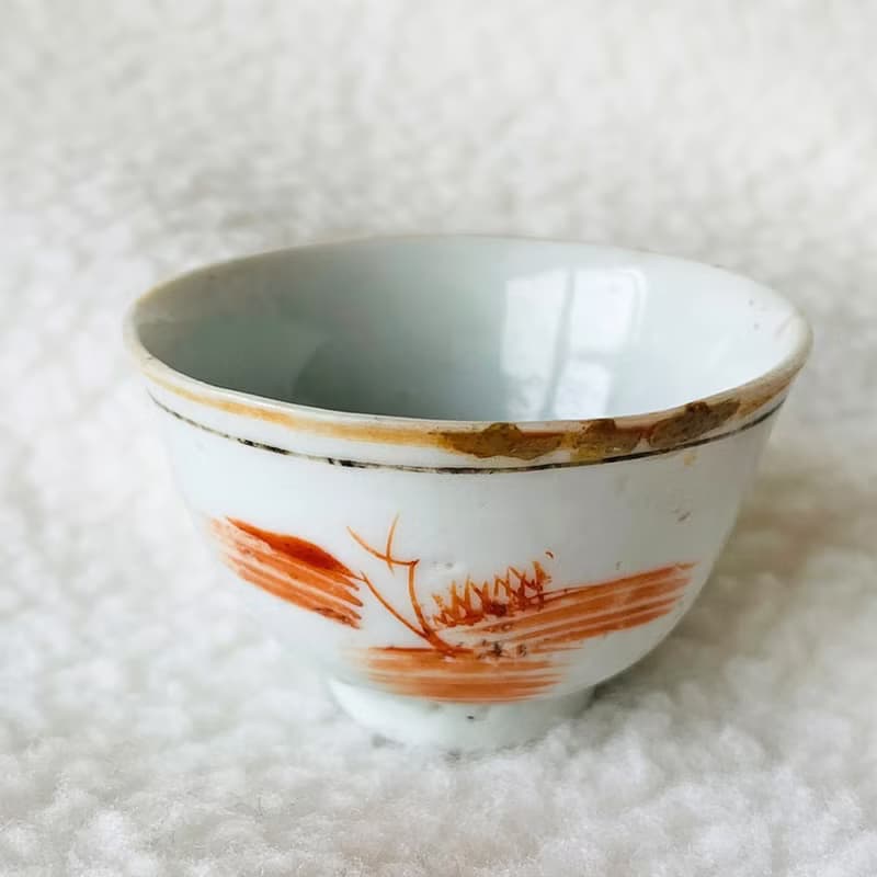 中國 清末民初寫意陶瓷小酒杯│ 民窯燒製 白地青花瓷 古典抽象美