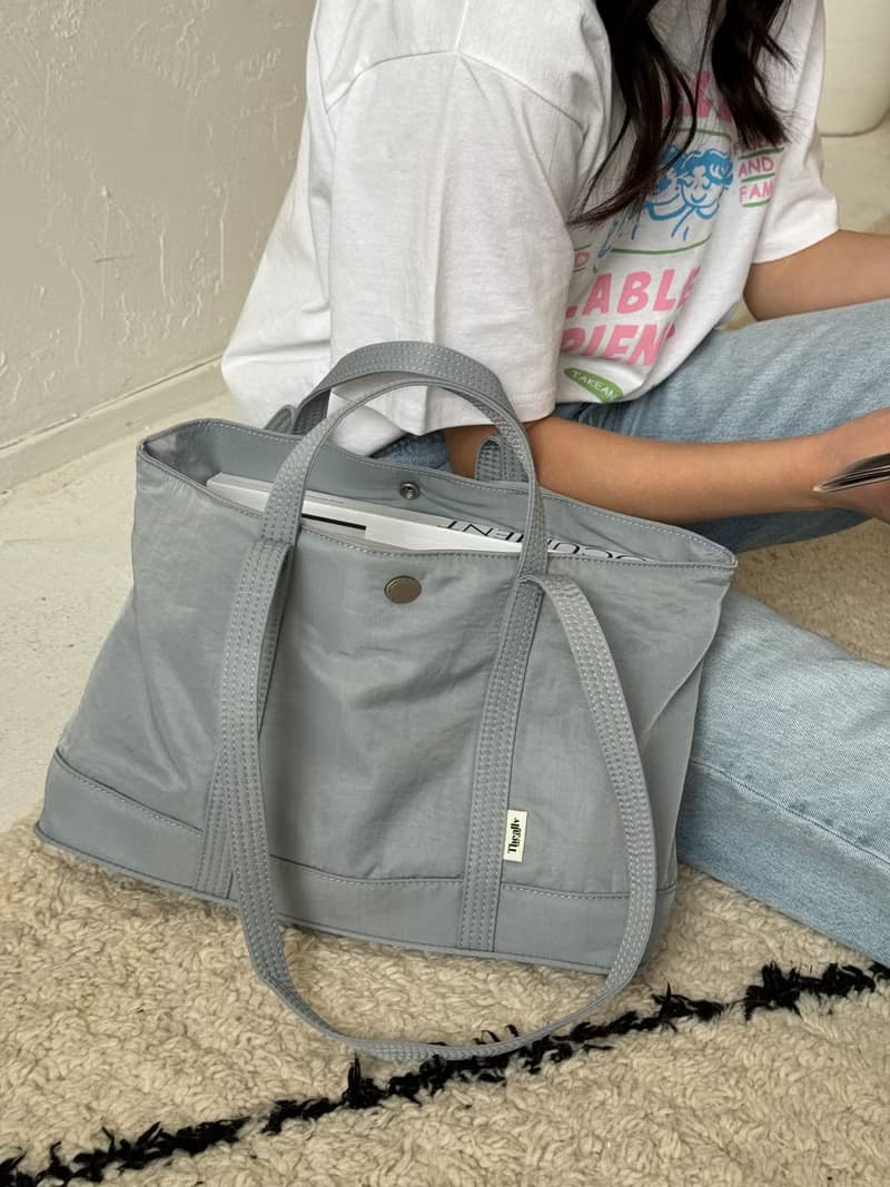 韓國 The Ally | MOLLY BAG (附化妝小包) | 運動包 | 藍色
