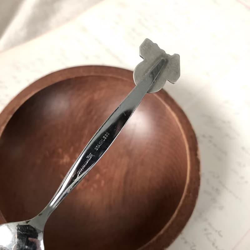 1980s Retro設計琺瑯徽章鍍銀紀念湯匙 2pcs 組合