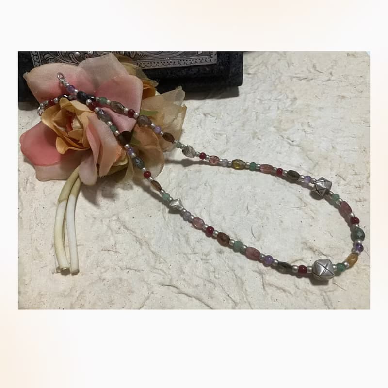 Antique Gem and Silver minimalist necklace, Stylist Necklace, Gift for mom 母親節禮物