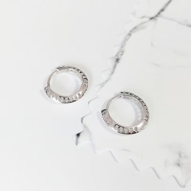 聖誕 交換禮物星芒角925純銀耳環 鏤空幾何設計 中性配戴