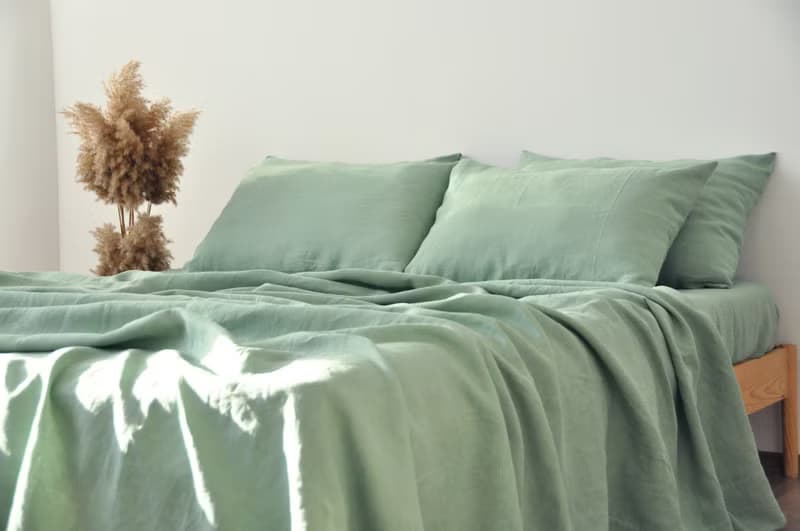 Sage green linen flat sheet/Linen bedsheet/Softened stonewashed linen sheet