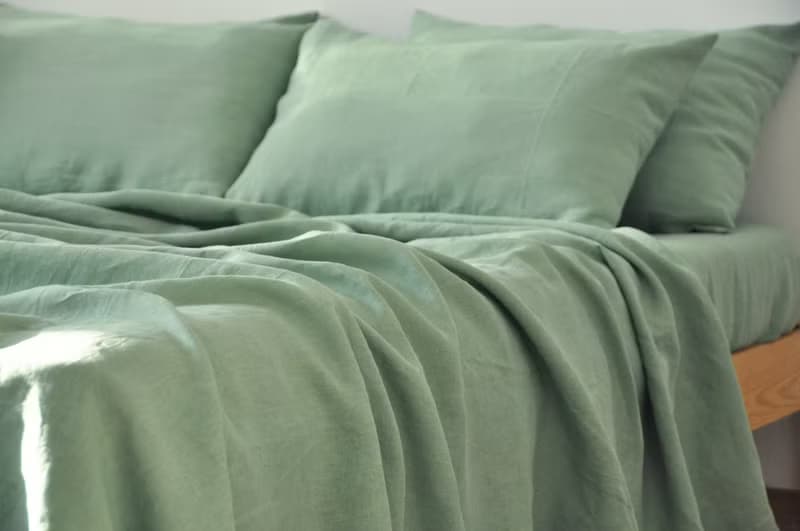 Sage green linen flat sheet/Linen bedsheet/Softened stonewashed linen sheet