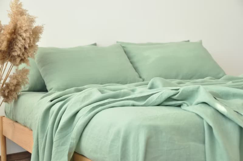 Sage green linen flat sheet/Linen bedsheet/Softened stonewashed linen sheet