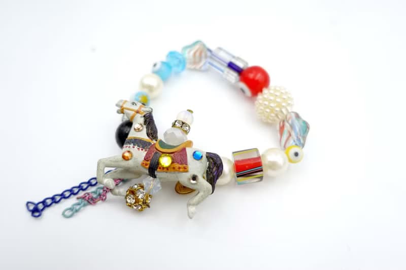 法國古董老件旋轉木馬獅子綴施華洛水晶文青小清新小花動物手鍊