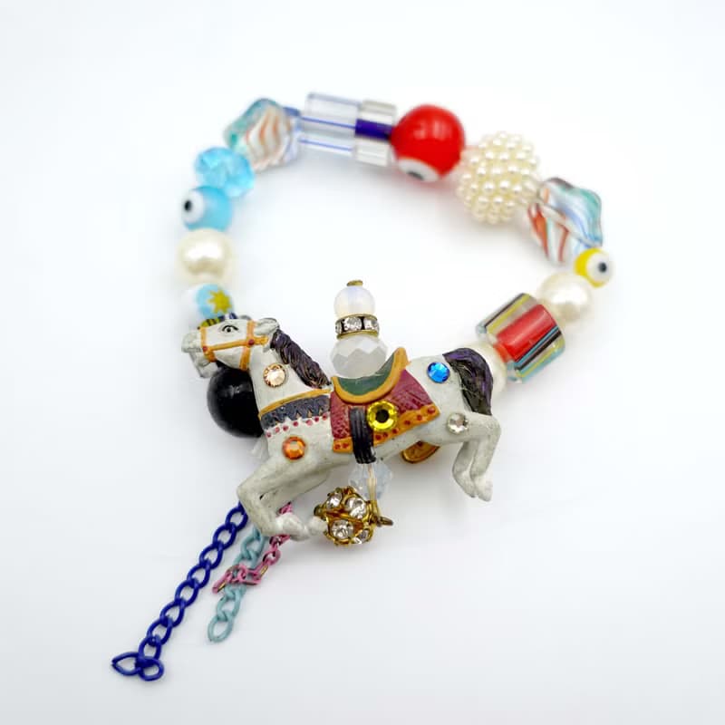 法國古董老件旋轉木馬獅子綴施華洛水晶文青小清新小花動物手鍊