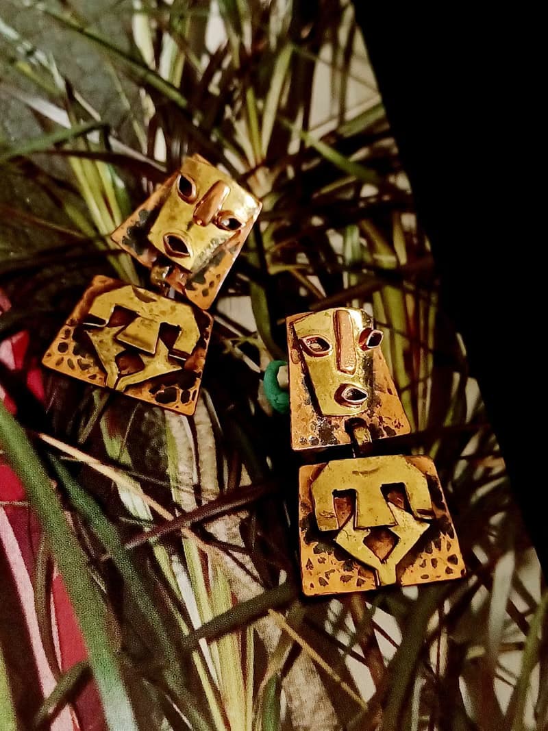 vintage jewelry  古董黃銅馬雅人 夾式耳環