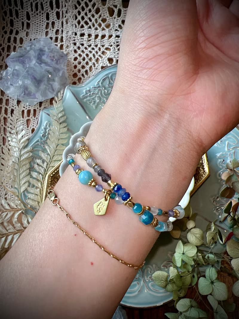 -蔚藍海岸-天然水晶手鏈/黃銅手鍊